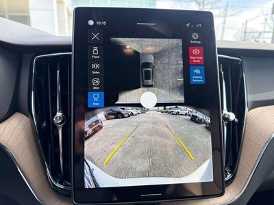 2026 Volvo XC60 B5 Plus