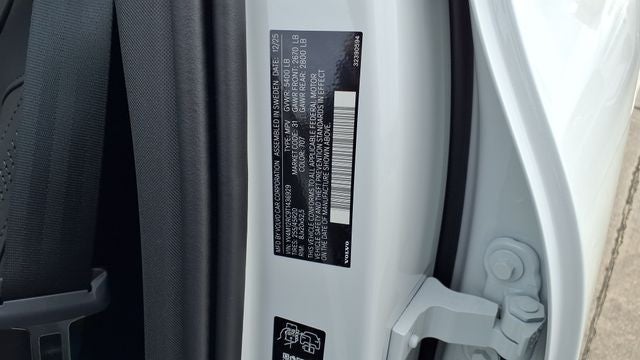 2026 Volvo XC60 B5 Plus