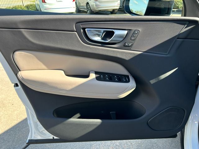 2026 Volvo XC60 B5 Core