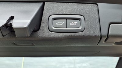 2026 Volvo XC60 B5 Core