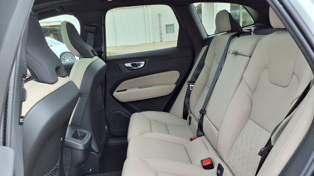 2026 Volvo XC60 B5 Core