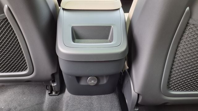 2026 Volvo XC60 B5 Core