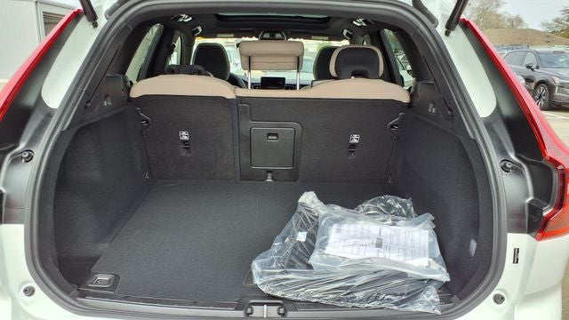 2026 Volvo XC60 B5 Core