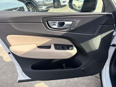 2026 Volvo XC60 B5 Core