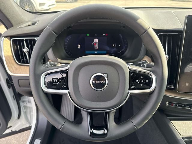 2026 Volvo XC60 B5 Core