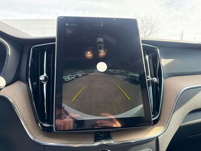 2026 Volvo XC60 B5 Core