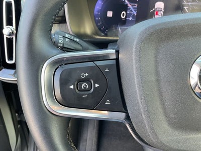 2026 Volvo XC60 B5 Core