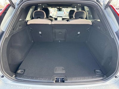 2026 Volvo XC60 B5 Core