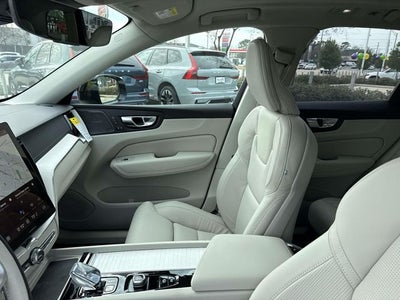 2026 Volvo XC60 B5 Ultra