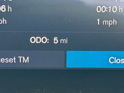 2026 Volvo XC60 B5 Ultra