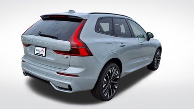 2026 Volvo XC60 B5 Ultra