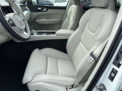 2026 Volvo XC60 B5 Ultra