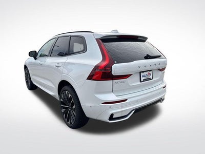 2026 Volvo XC60 B5 Ultra