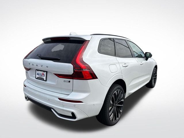 2026 Volvo XC60 B5 Ultra