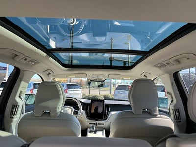 2026 Volvo XC60 B5 Ultra