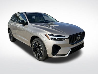 2026 Volvo XC60 B5 Ultra