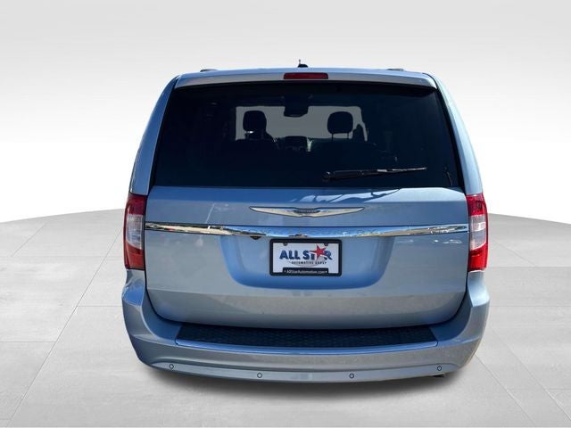 2012 Chrysler Town & Country Touring-L