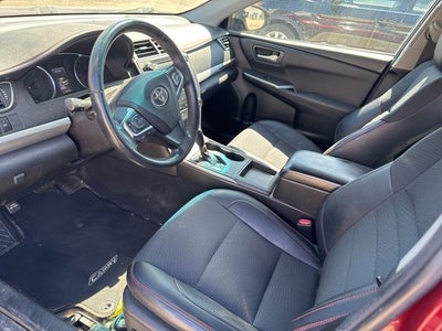 2017 Toyota Camry SE