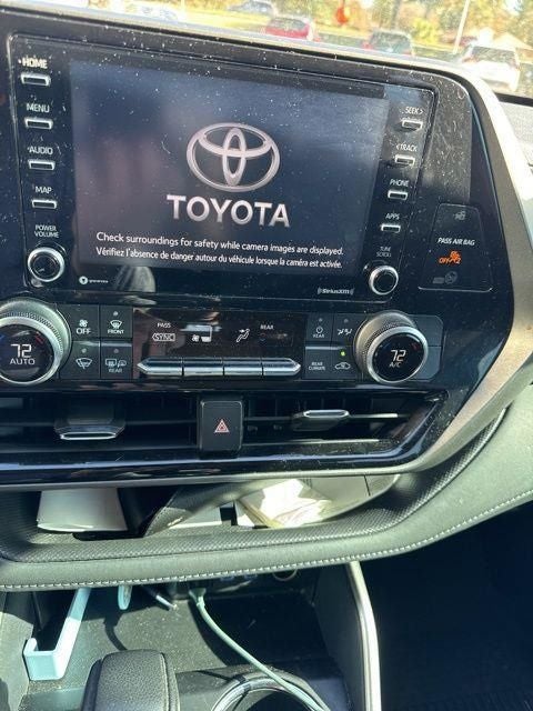 2022 Toyota Highlander L