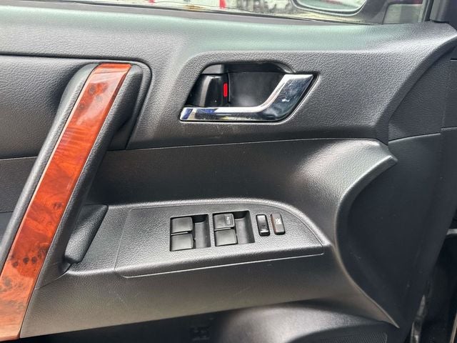 2011 Toyota Highlander Limited