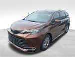 2024 Toyota Sienna XLE 8 Passenger