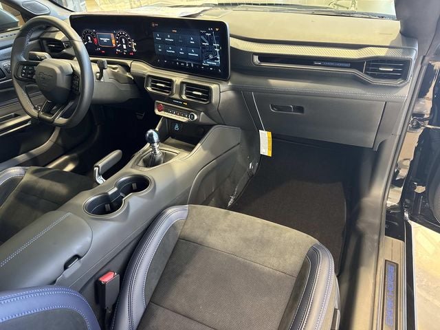 2025 Ford Mustang Dark Horse