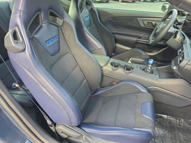 2025 Ford Mustang Dark Horse