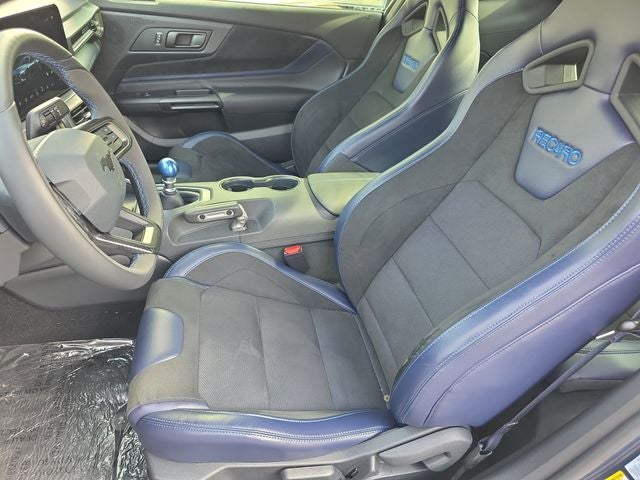 2025 Ford Mustang Dark Horse