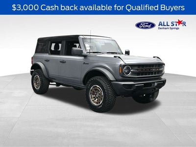 2025 Ford Bronco Base