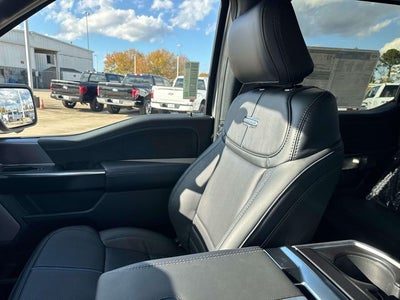 2025 Ford F-150 Platinum