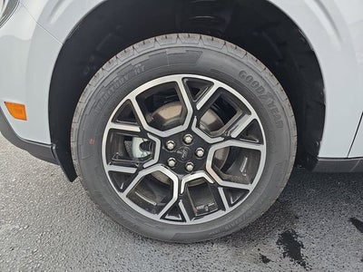 2025 Ford Maverick Lariat